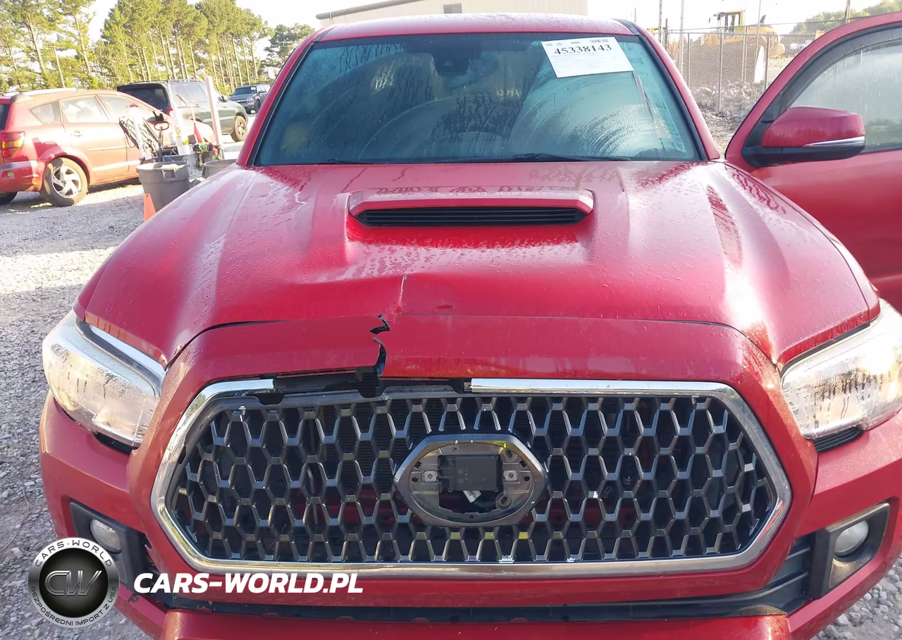 2018 Toyota Tacoma Trd Sport VIN:3TMAZ5CN7JM073718 - 6