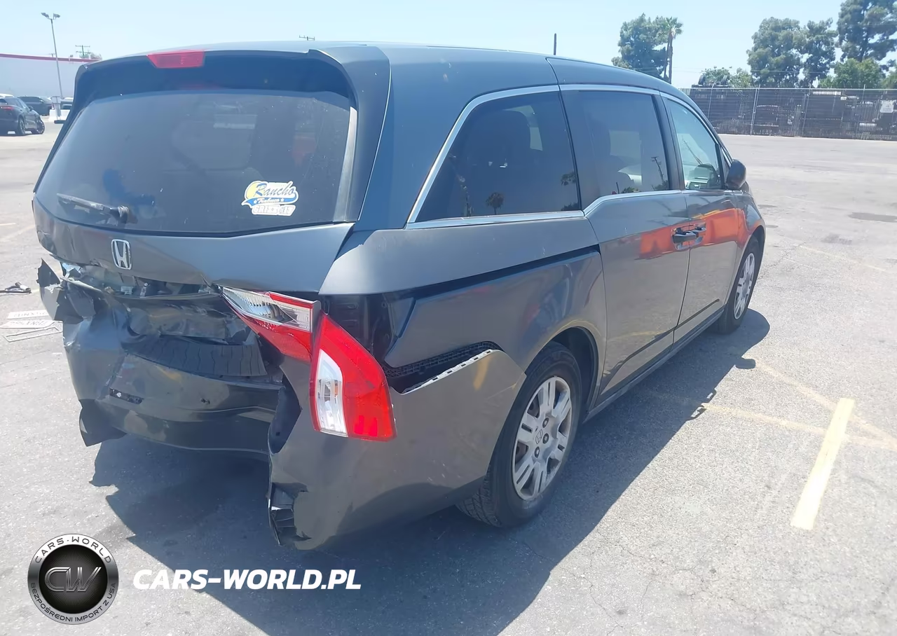 2013 Honda Odyssey Lx VIN:5FNRL5H29DB058374 - 4