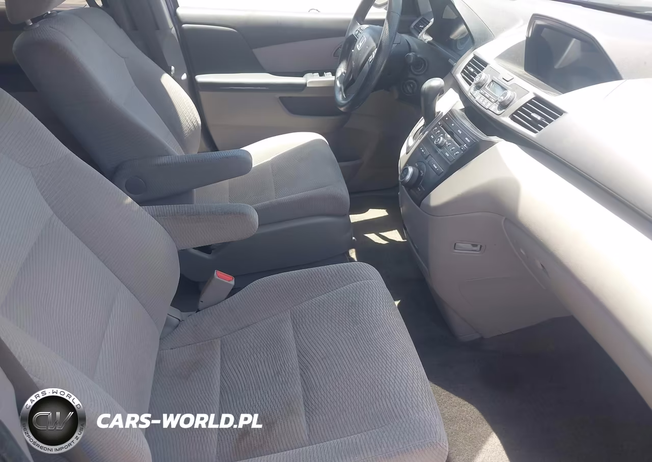 2013 Honda Odyssey Lx VIN:5FNRL5H29DB058374 - 5