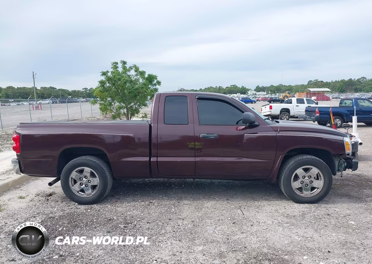 2005 Dodge Dakota Slt VIN:1D7HE42K95S136266 - 13