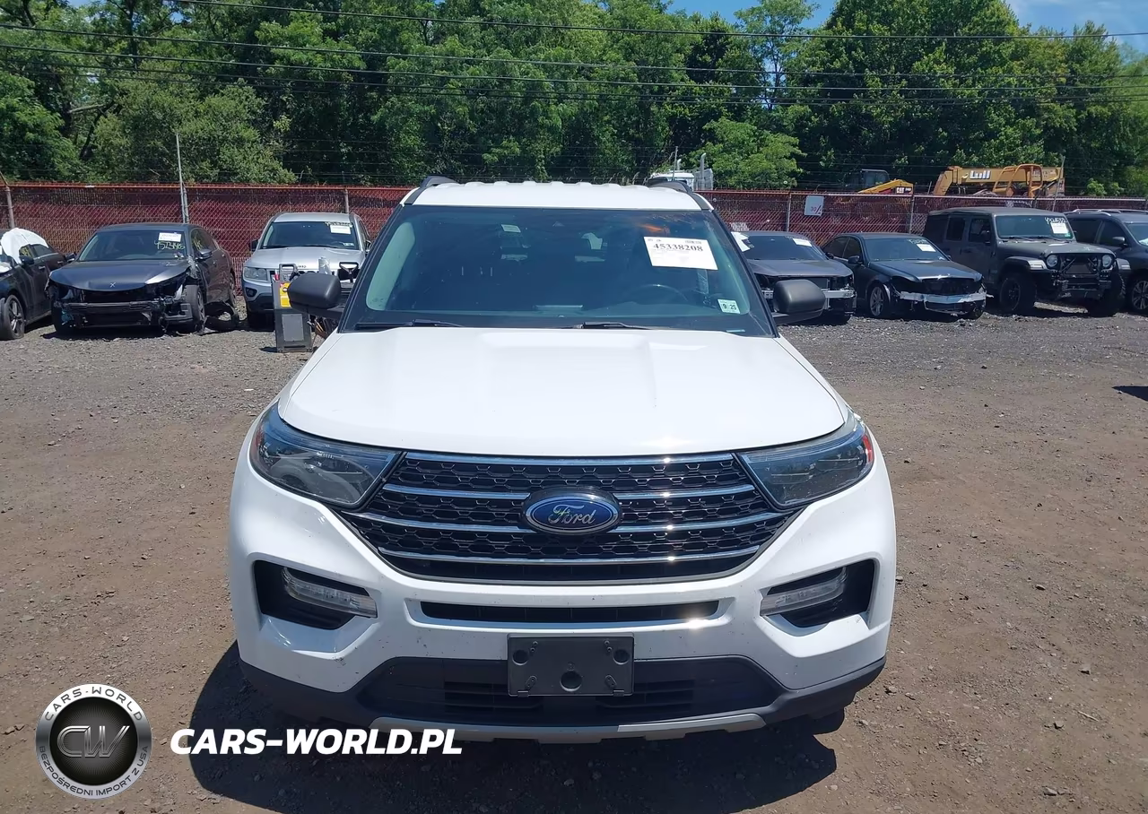 2020 Ford Explorer Xlt VIN:1FMSK8DH0LGC20327 - 13