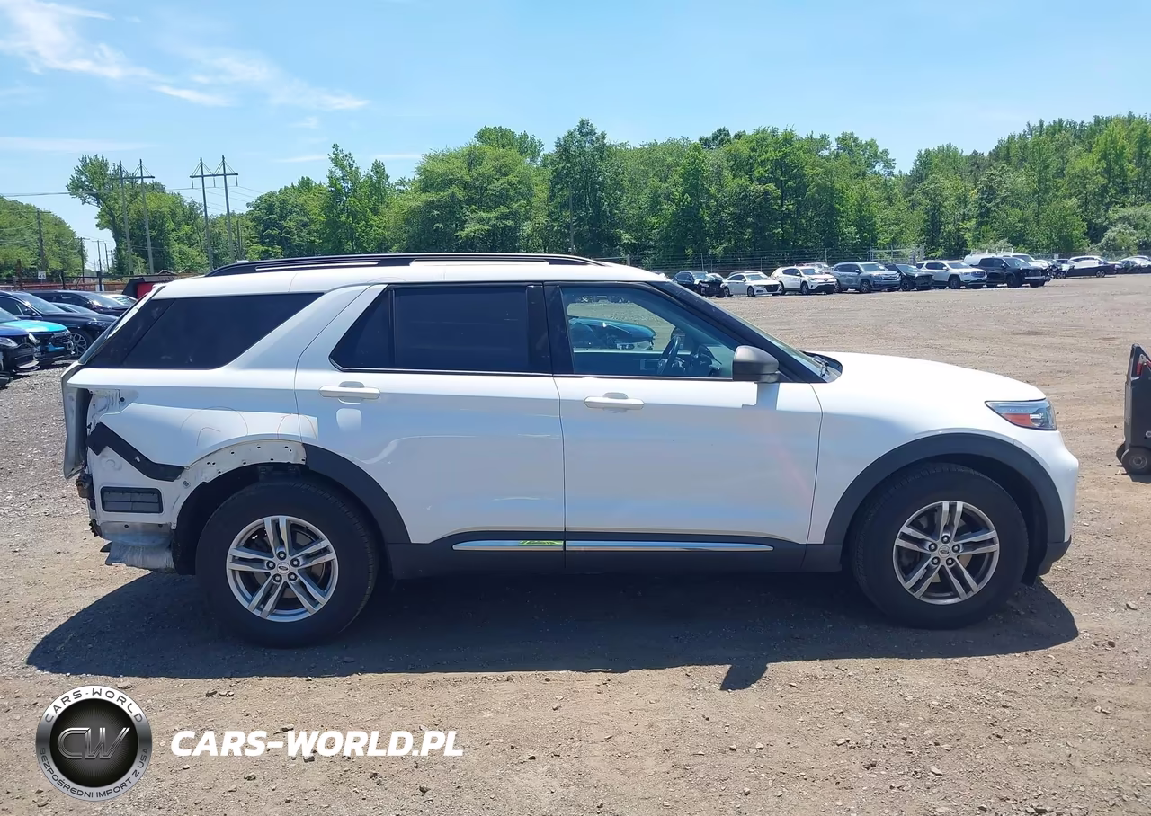 2020 Ford Explorer Xlt VIN:1FMSK8DH0LGC20327 - 14