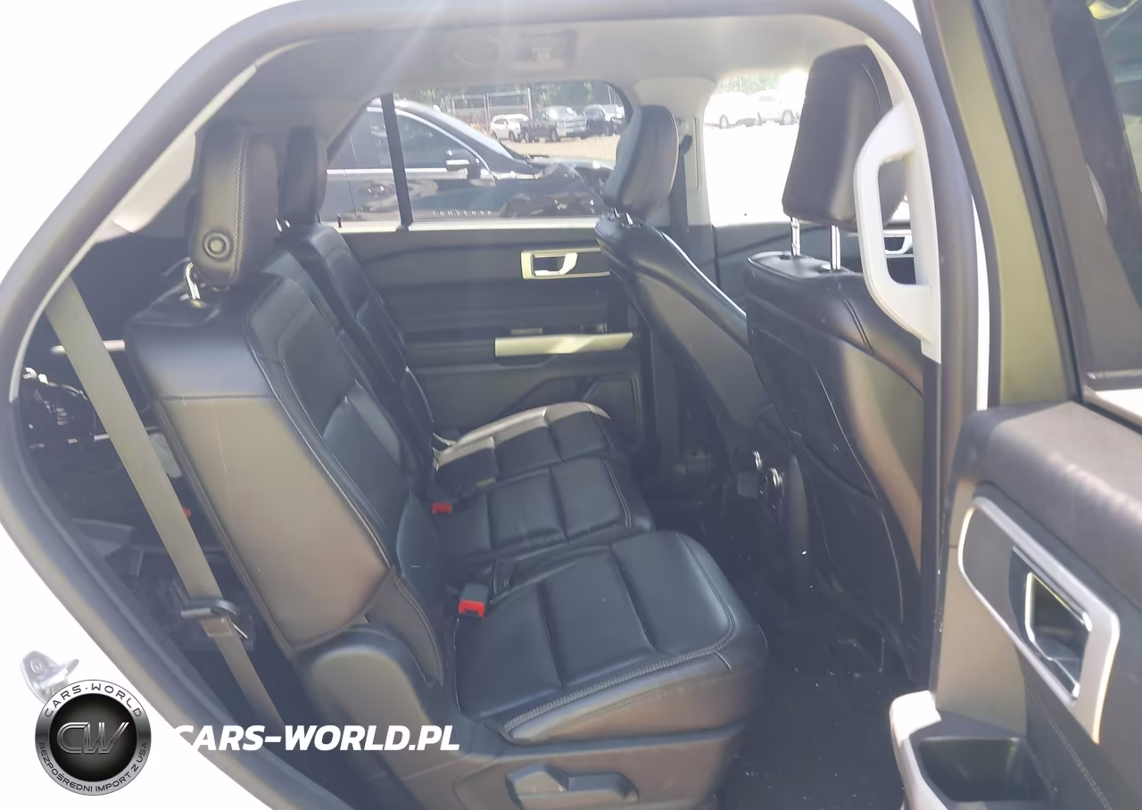 2020 Ford Explorer Xlt VIN:1FMSK8DH0LGC20327 - 8