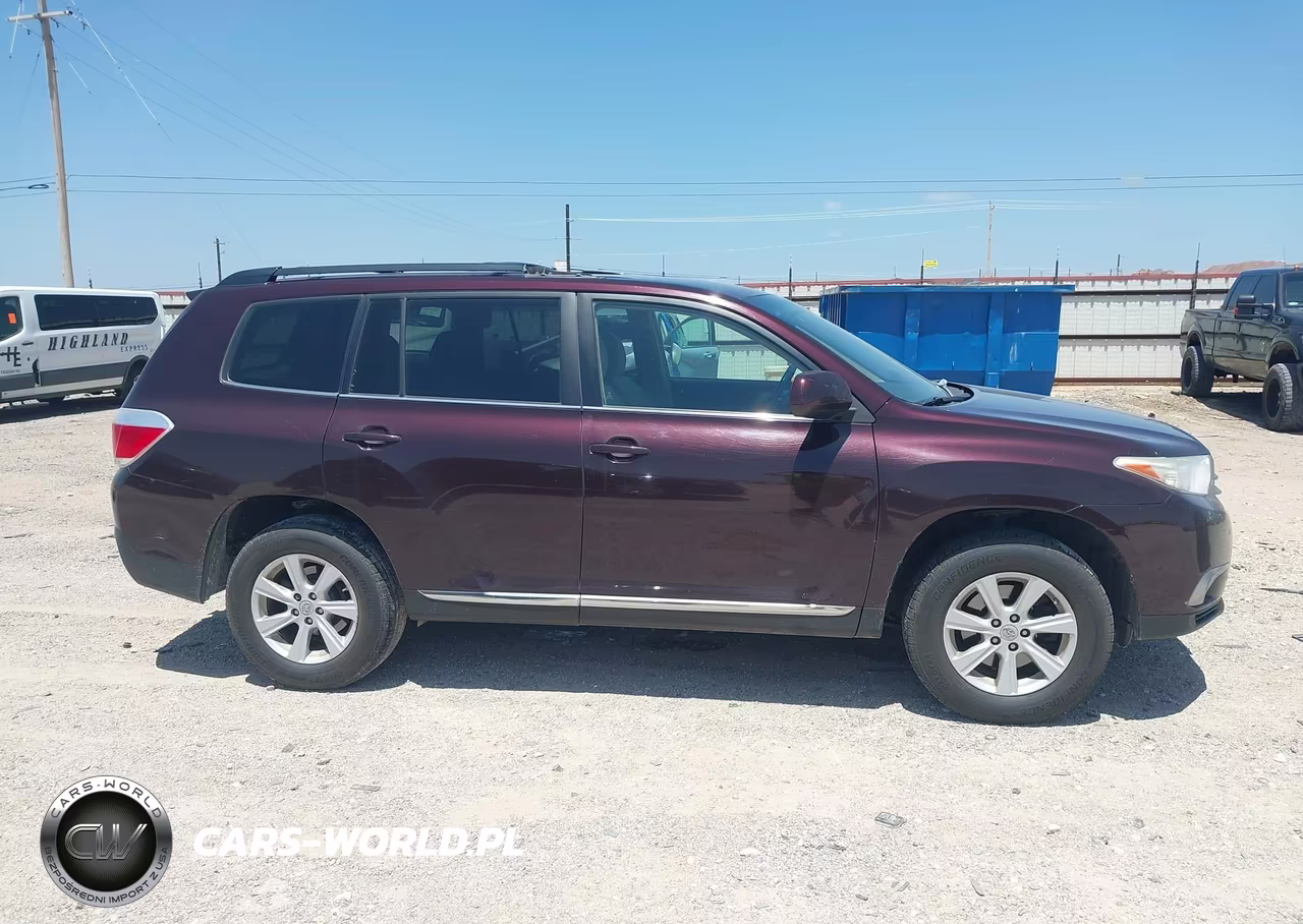 2013 Toyota Highlander Base Plus V6 VIN:5TDBK3EH2DS216406 - 13