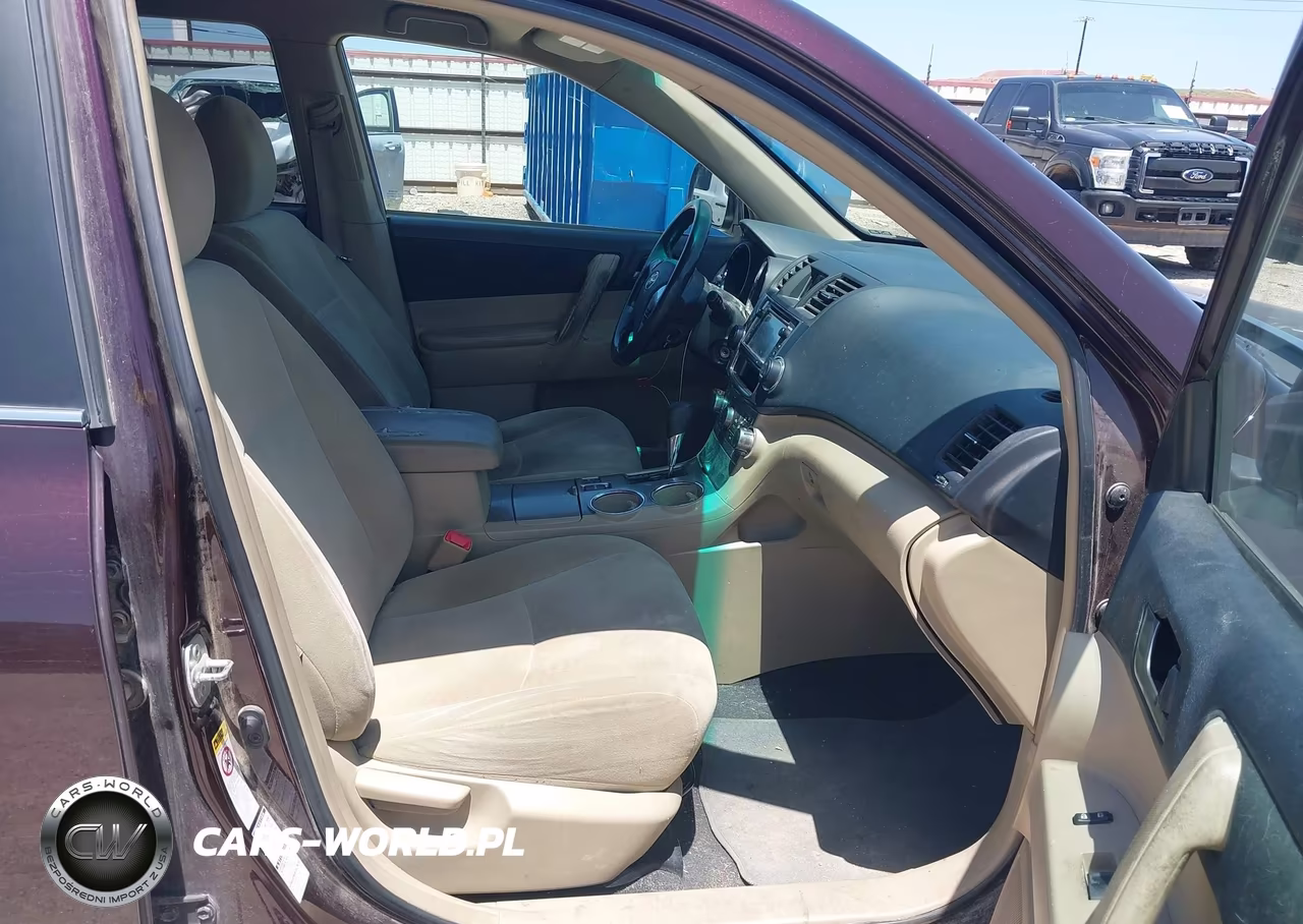 2013 Toyota Highlander Base Plus V6 VIN:5TDBK3EH2DS216406 - 5