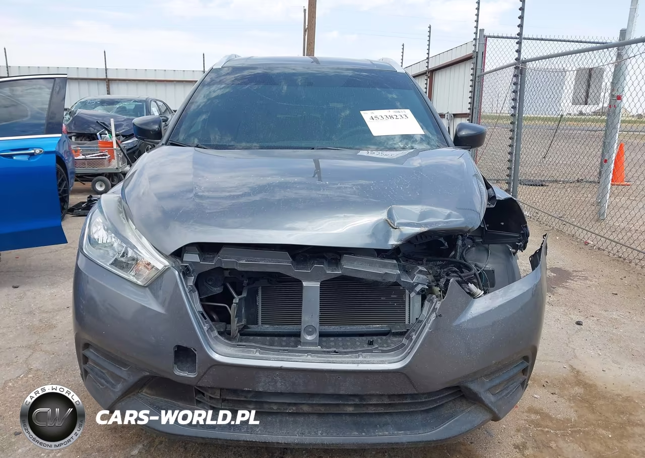2019 Nissan Kicks S VIN:3N1CP5CU1KL517871 - 13