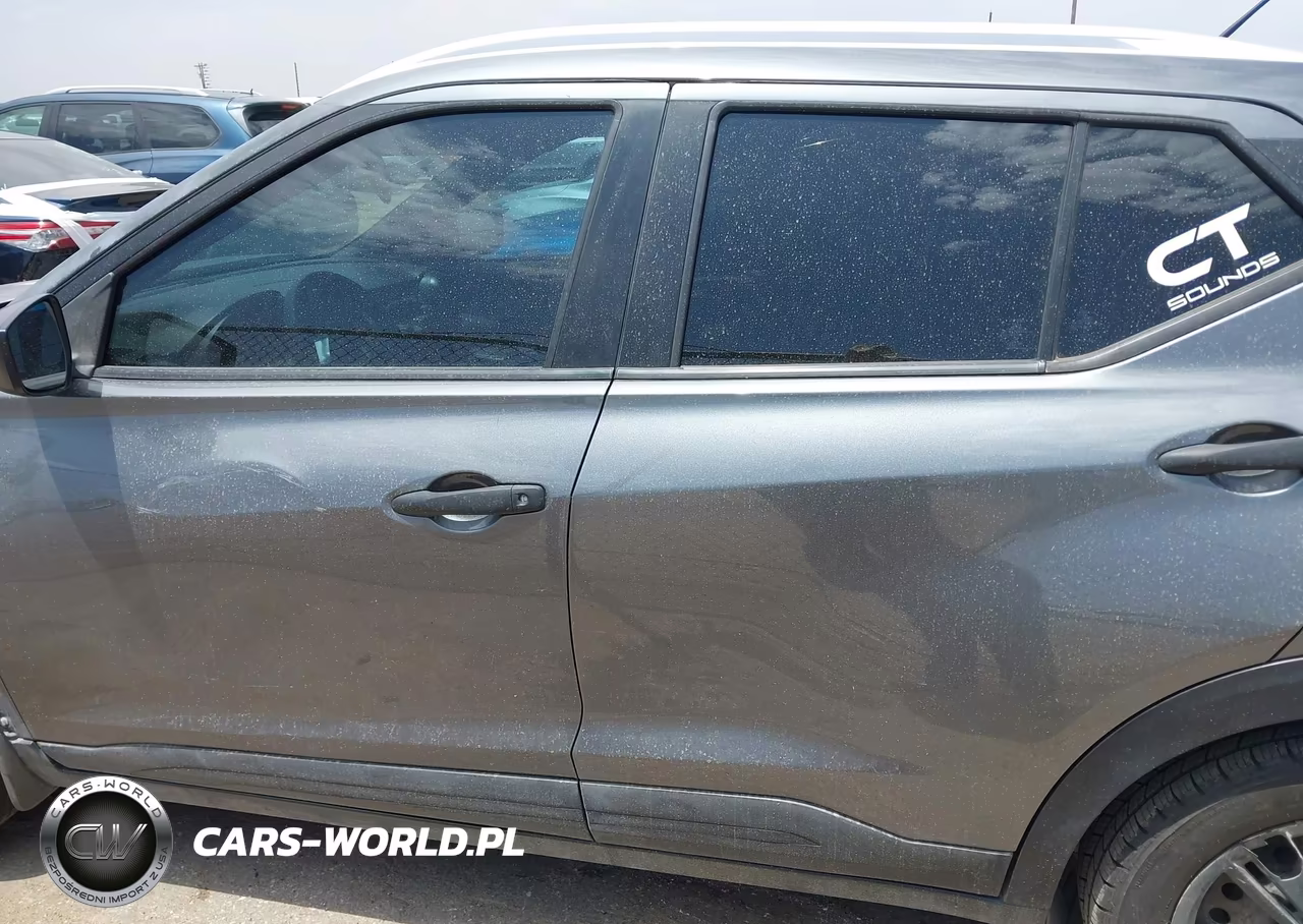 2019 Nissan Kicks S VIN:3N1CP5CU1KL517871 - 15