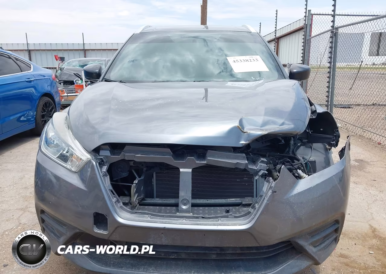 2019 Nissan Kicks S VIN:3N1CP5CU1KL517871 - 6
