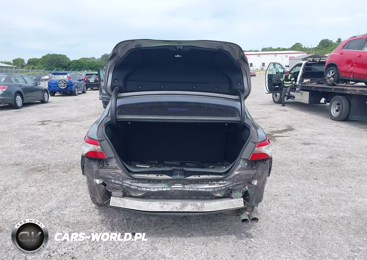2019 Toyota Camry Se VIN:4T1B11HK7KU279861 - 16