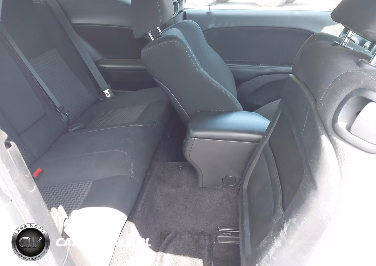 2019 Dodge Challenger R-T VIN:2C3CDZBTXKH551004 - 8