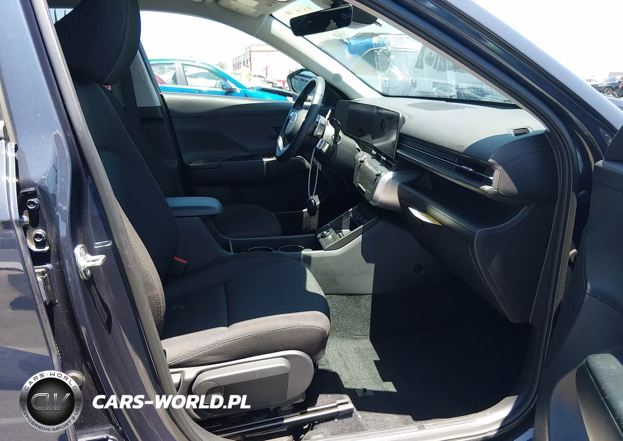 2025 Hyundai Kona Sel Convenience VIN:KM8HC3AB1SU262693 - 5