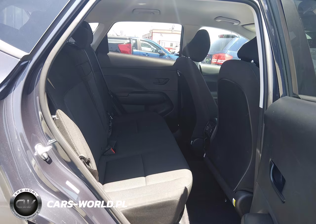 2025 Hyundai Kona Sel Convenience VIN:KM8HC3AB1SU262693 - 8