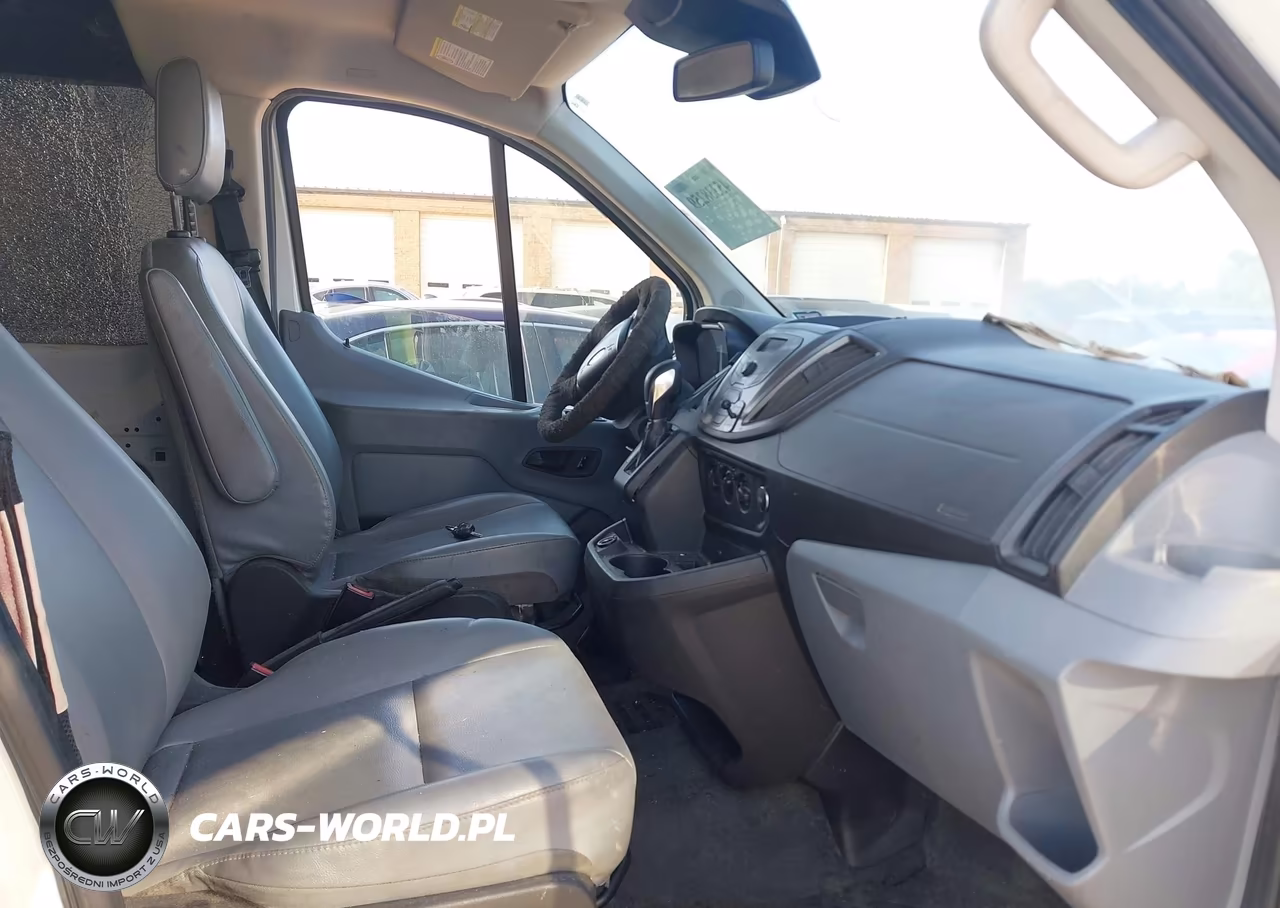 2017 Ford Transit-150 VIN:1FTYE1YM6HKA00716 - 5