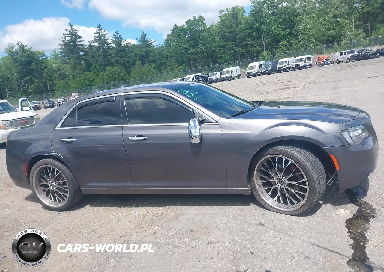 2018 Chrysler 300 Limited Awd VIN:2C3CCAKG3JH144356 - 19