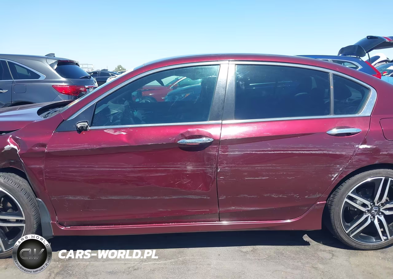 2017 Honda Accord Sport VIN:1HGCR2F54HA143624 - 15