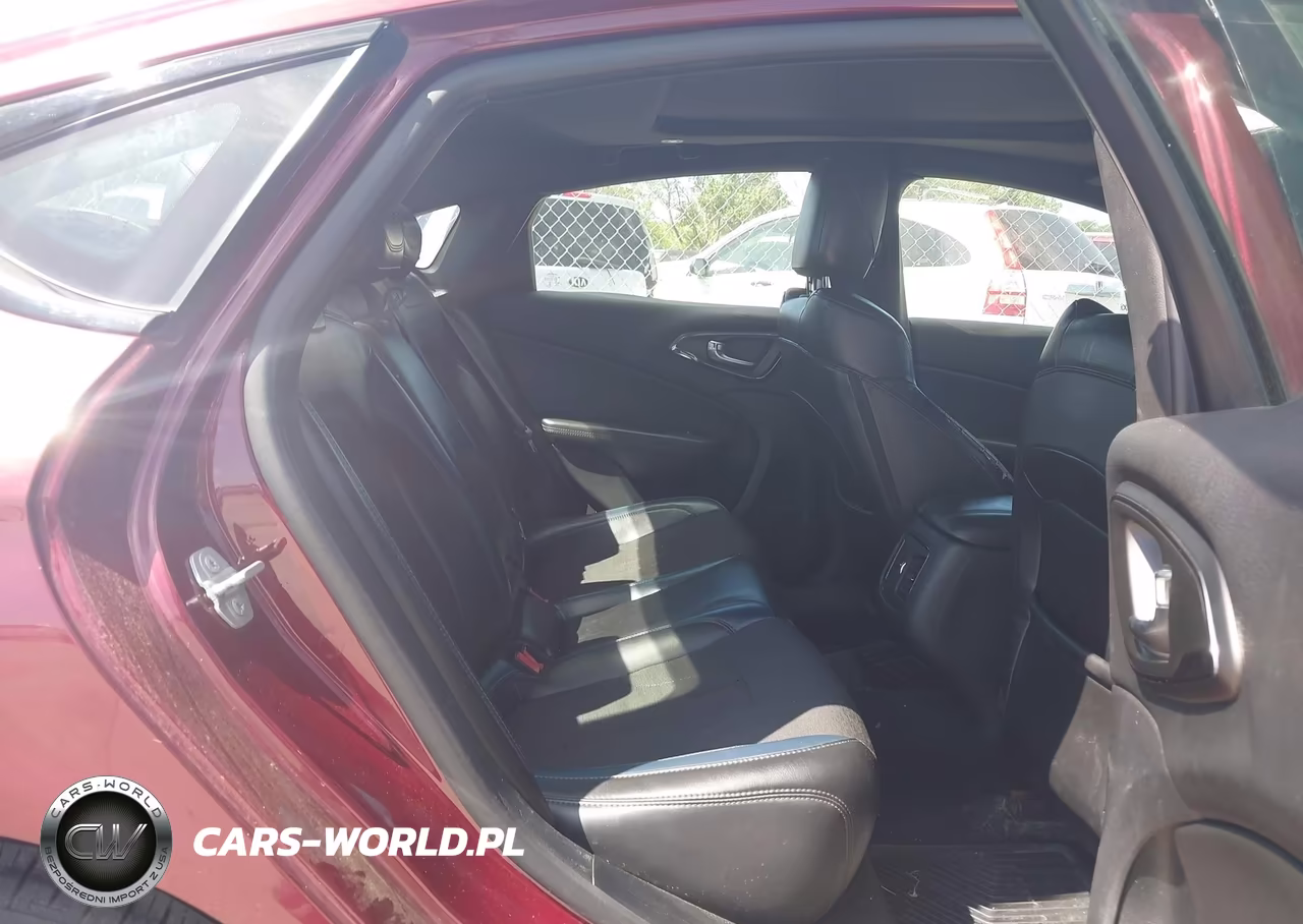 2015 Chrysler 200 S VIN:1C3CCCBG8FN580999 - 8