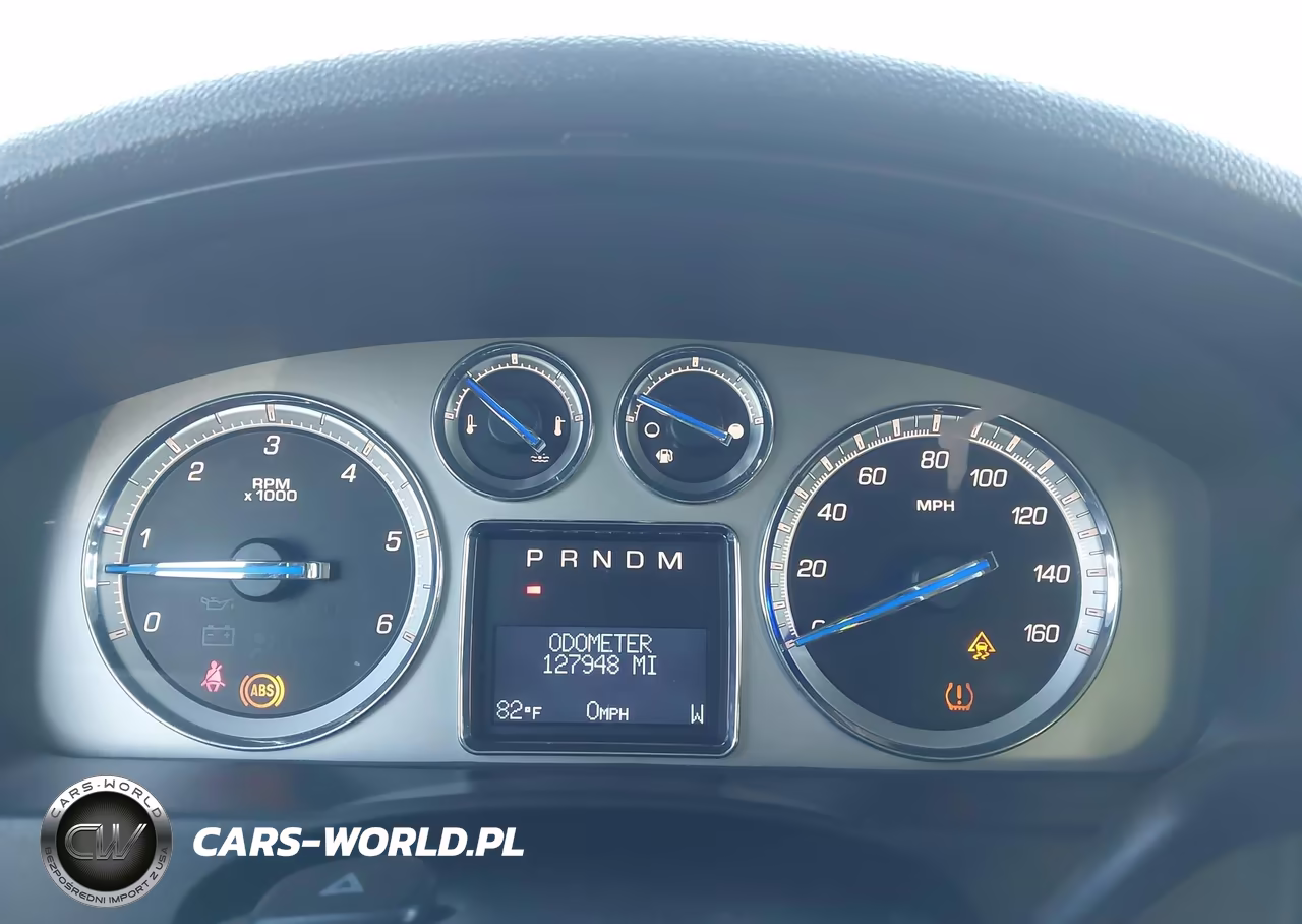2010 Cadillac Escalade Luxury VIN:1GYUCBEF2AR277418 - 7