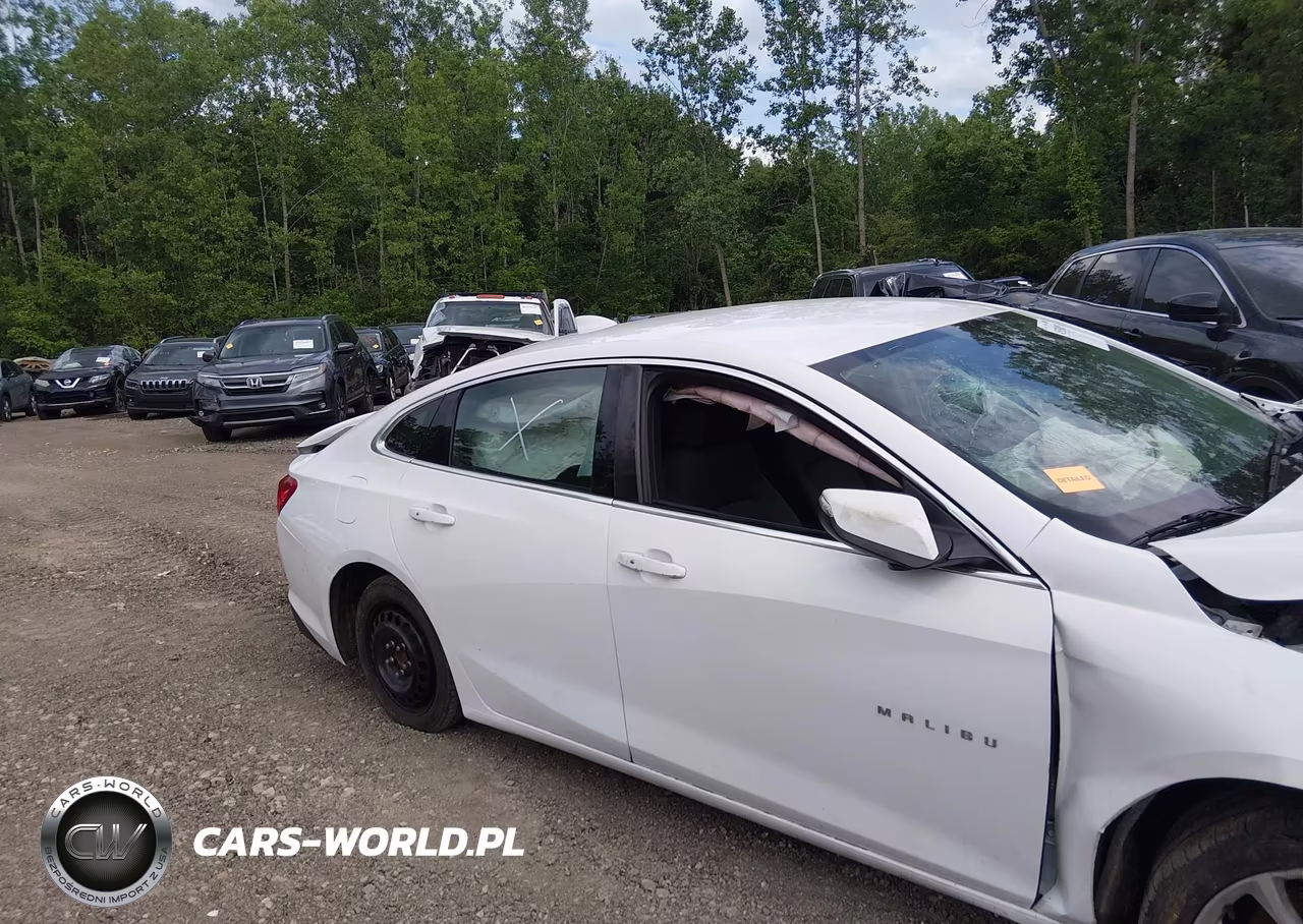 2016 Chevrolet Malibu 1Lt VIN:1G1ZE5ST3GF358755 - 14