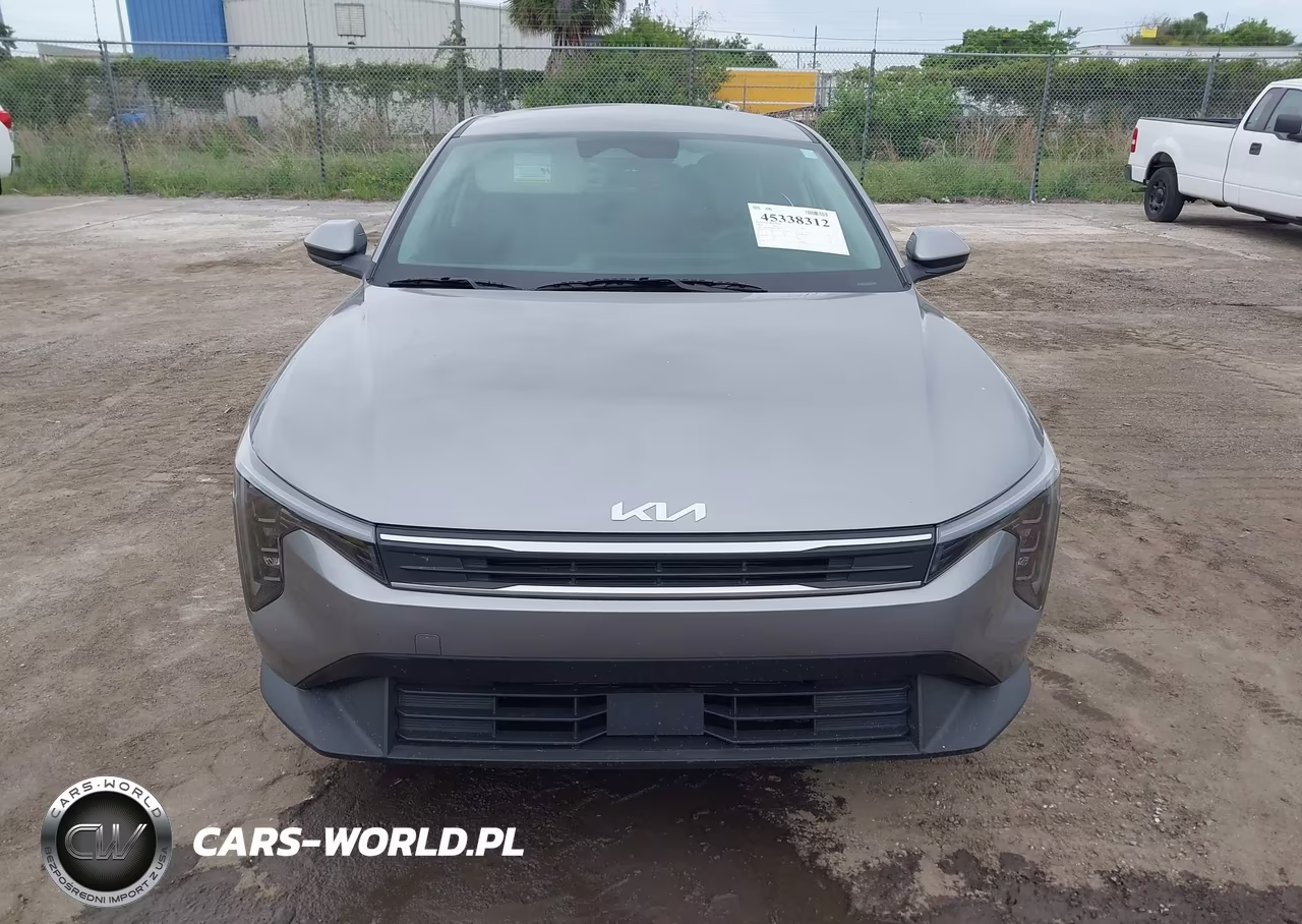2025 Kia K4 Lx VIN:3KPFT4DE0SE186325 - 12