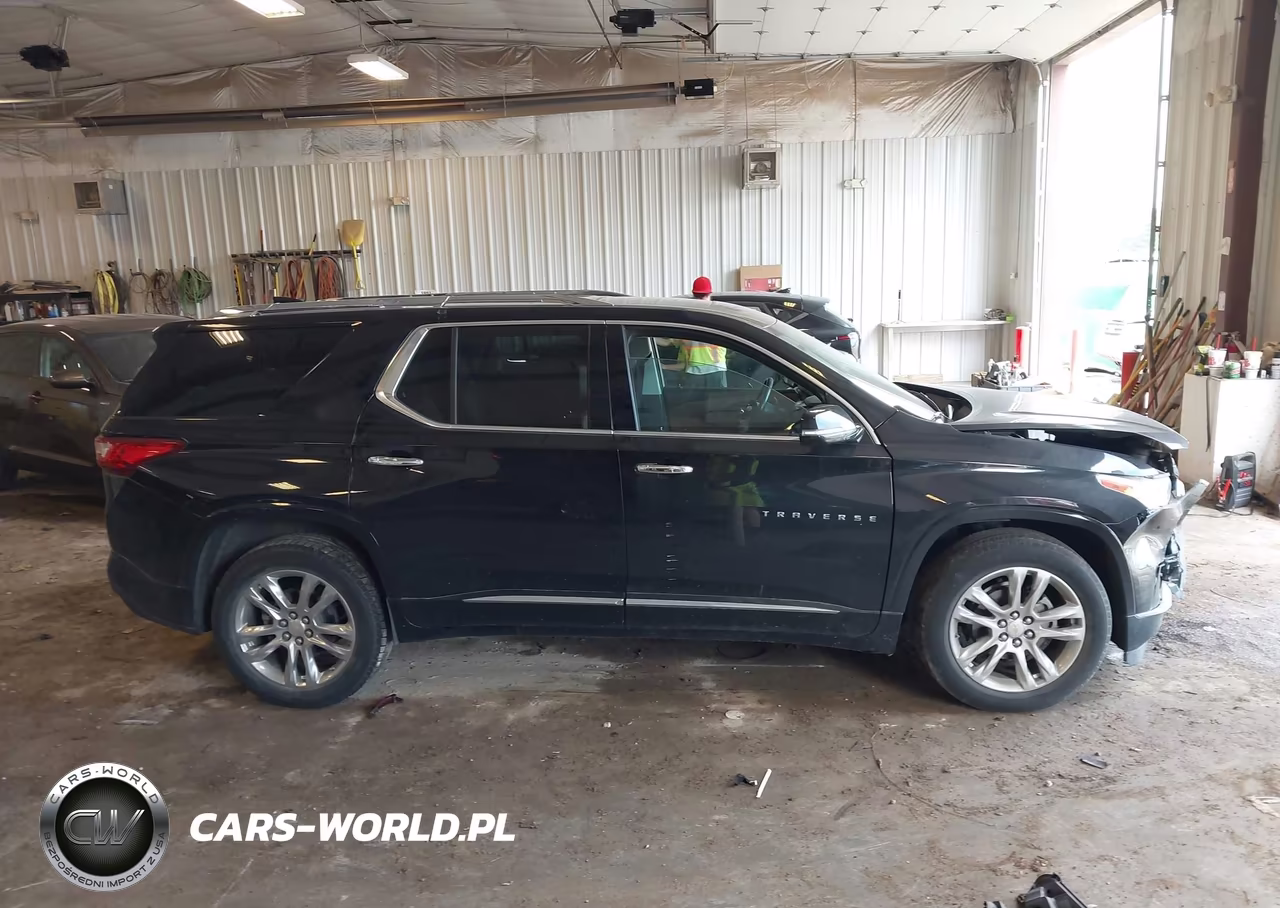 2018 Chevrolet Traverse High Country VIN:1GNEVKKWXJJ106270 - 13