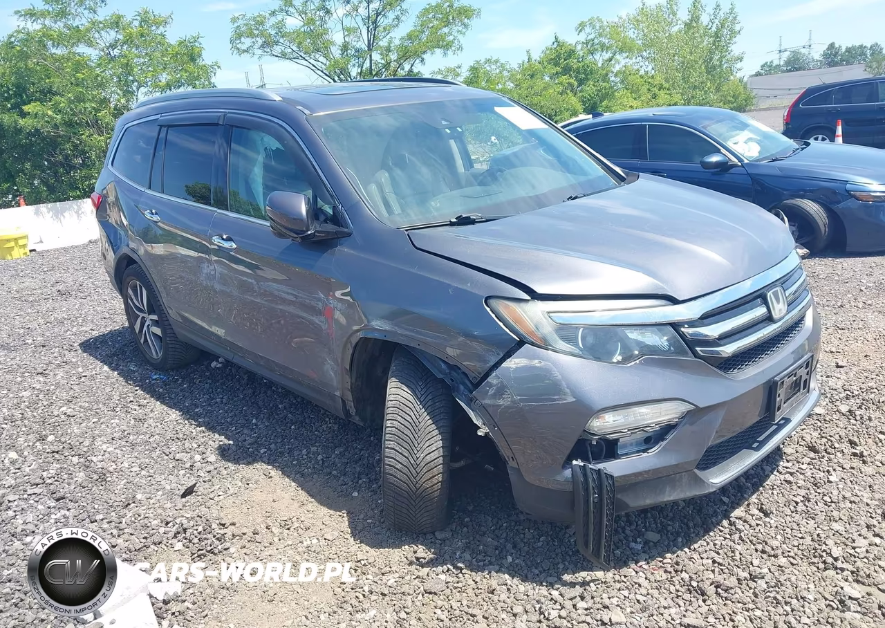 2016 Honda Pilot Touring – zdjęcie 1 z 17