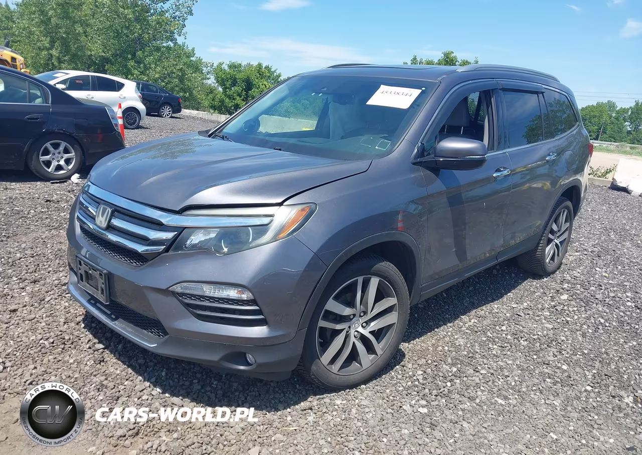 2016 Honda Pilot Touring VIN:5FNYF6H95GB065784 - 2