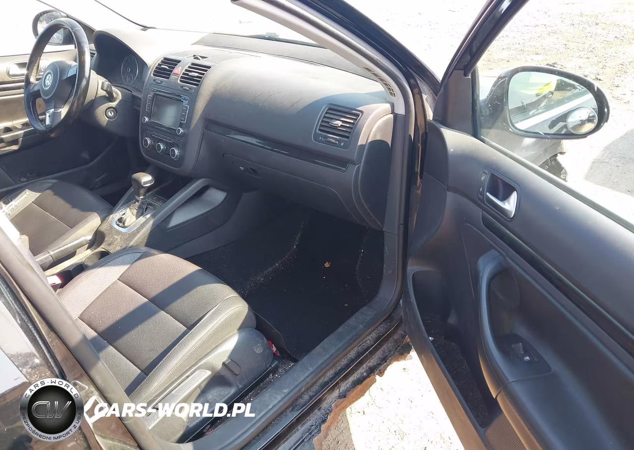 2010 Volkswagen Jetta Se VIN:3VWRZ7AJ2AM045532 - 5