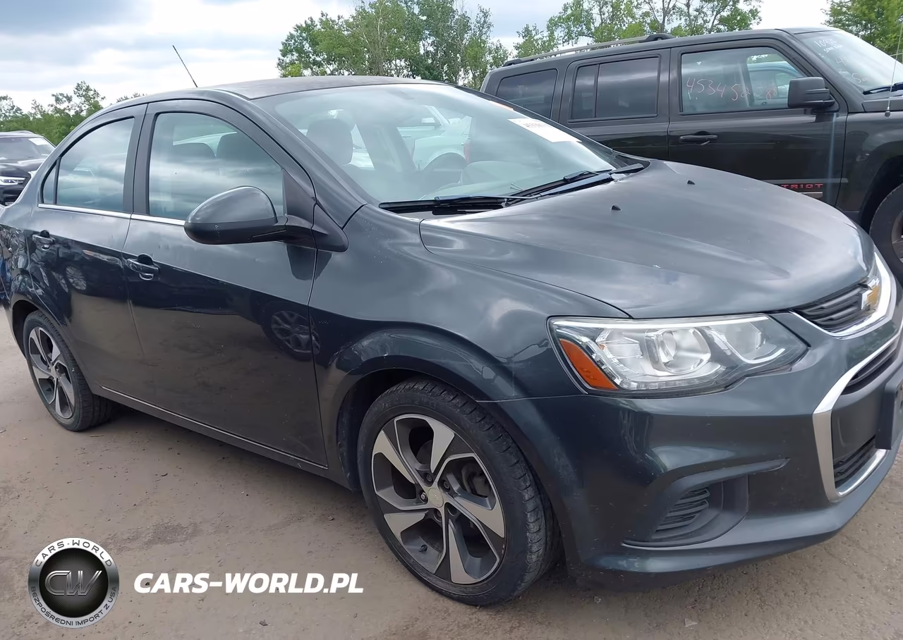 2017 Chevrolet Sonic Premier Auto VIN:1G1JF5SB7H4136718 - 13