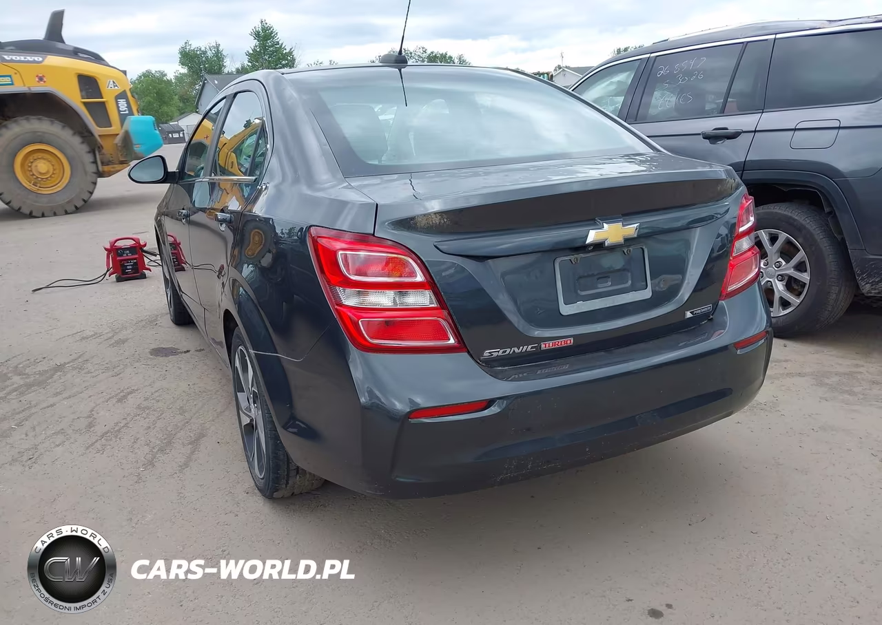 2017 Chevrolet Sonic Premier Auto VIN:1G1JF5SB7H4136718 - 3