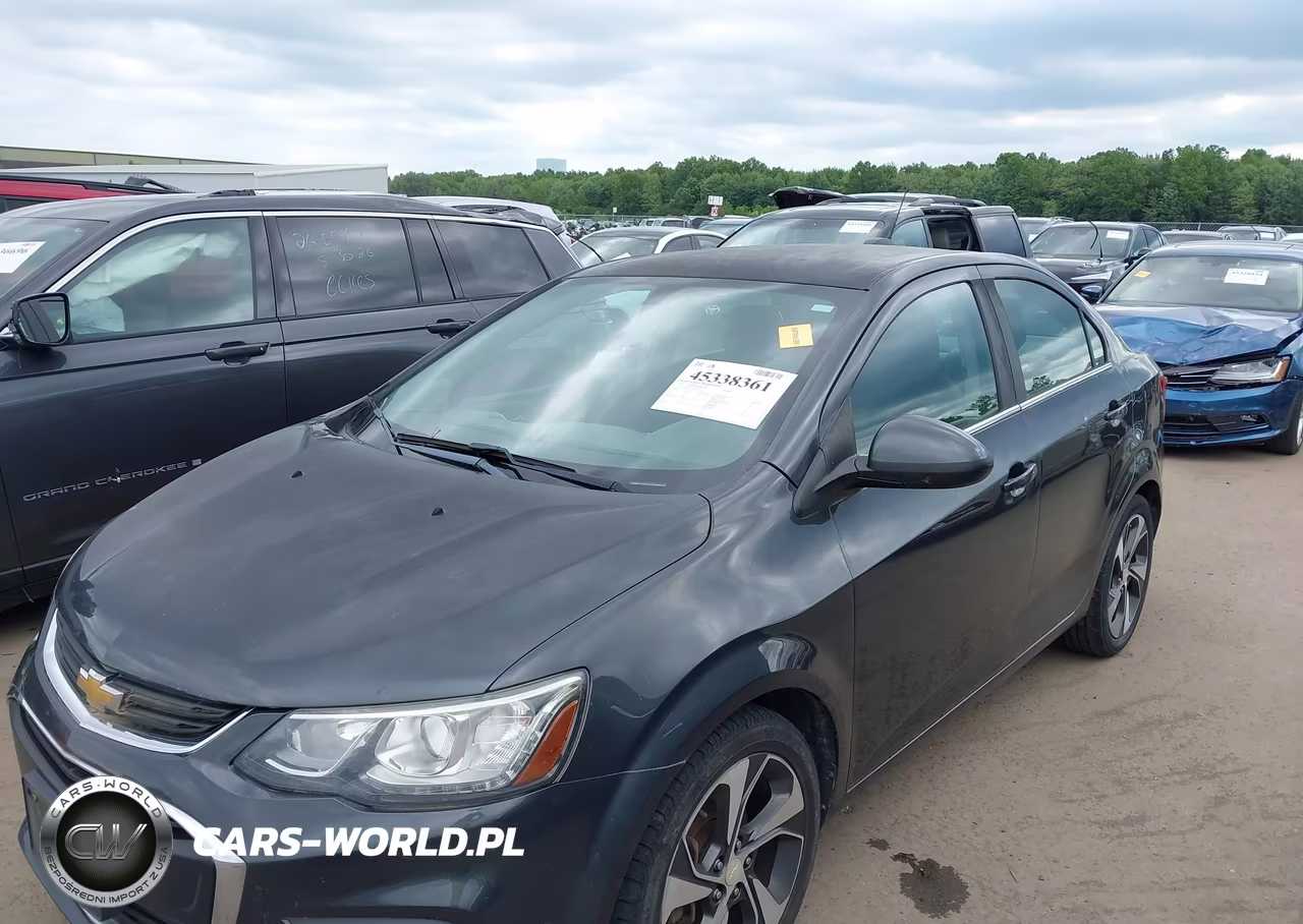 2017 Chevrolet Sonic Premier Auto VIN:1G1JF5SB7H4136718 - 6