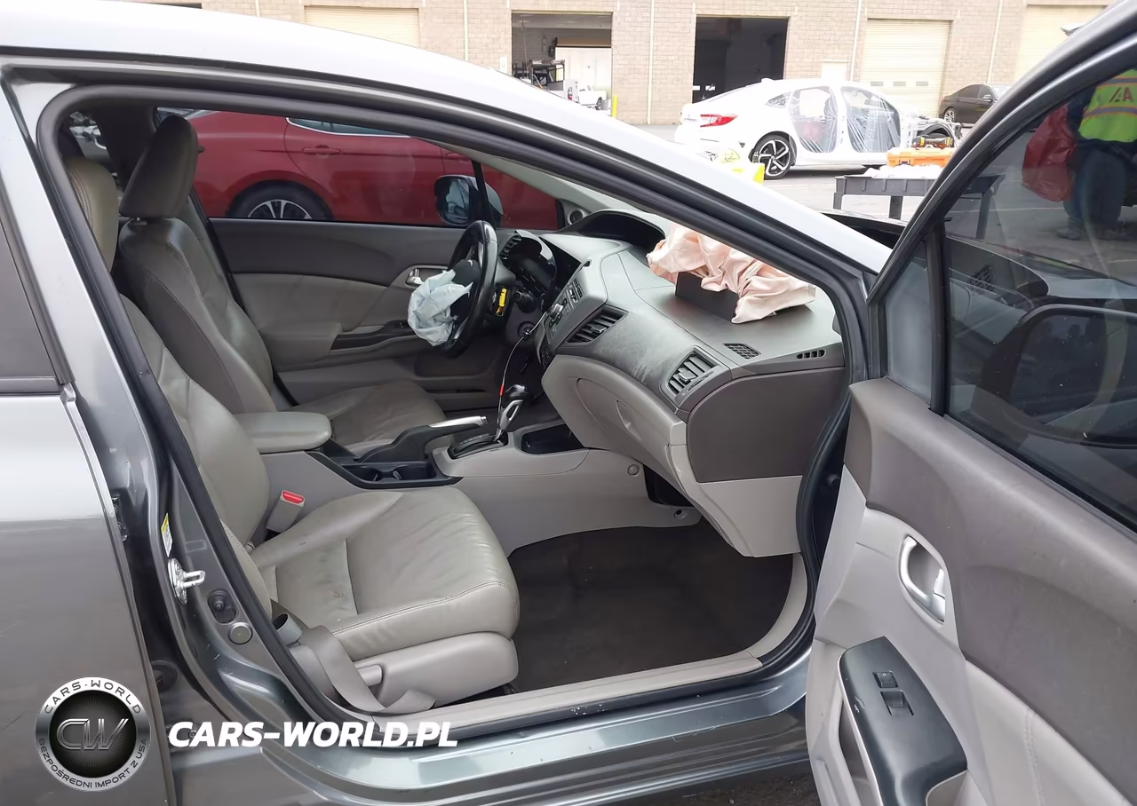2012 Honda Civic Hybrid VIN:JHMFB4F39CS010675 - 5