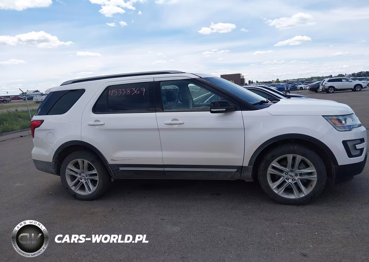 2016 Ford Explorer Xlt VIN:1FM5K8D8XGGC40877 - 13