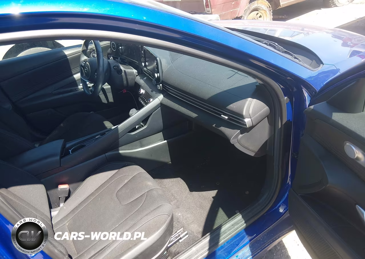 2022 Hyundai Elantra Sel VIN:5NPLS4AG7NH066534 - 5