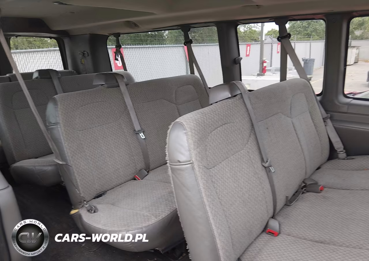 2011 Chevrolet Express 3500 Lt VIN:1GAZG1FG6B1126396 - 8