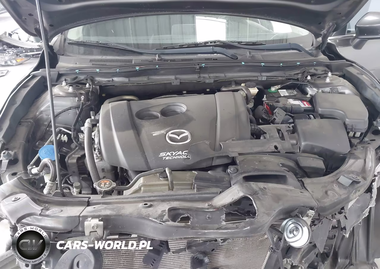 2018 Mazda Mazda3 Touring VIN:3MZBN1V33JM175924 - 10