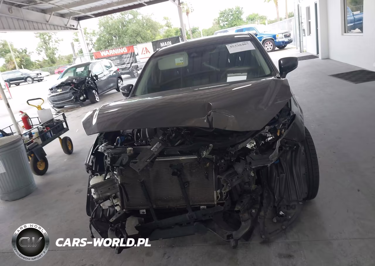 2018 Mazda Mazda3 Touring VIN:3MZBN1V33JM175924 - 12
