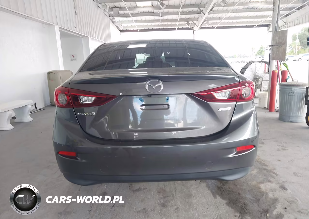 2018 Mazda Mazda3 Touring VIN:3MZBN1V33JM175924 - 16