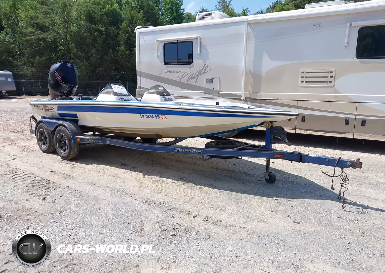 2000 Blazer Boat