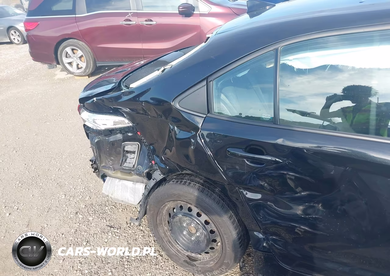 2023 Toyota Corolla Le VIN:5YFB4MDE0PP011655 - 18