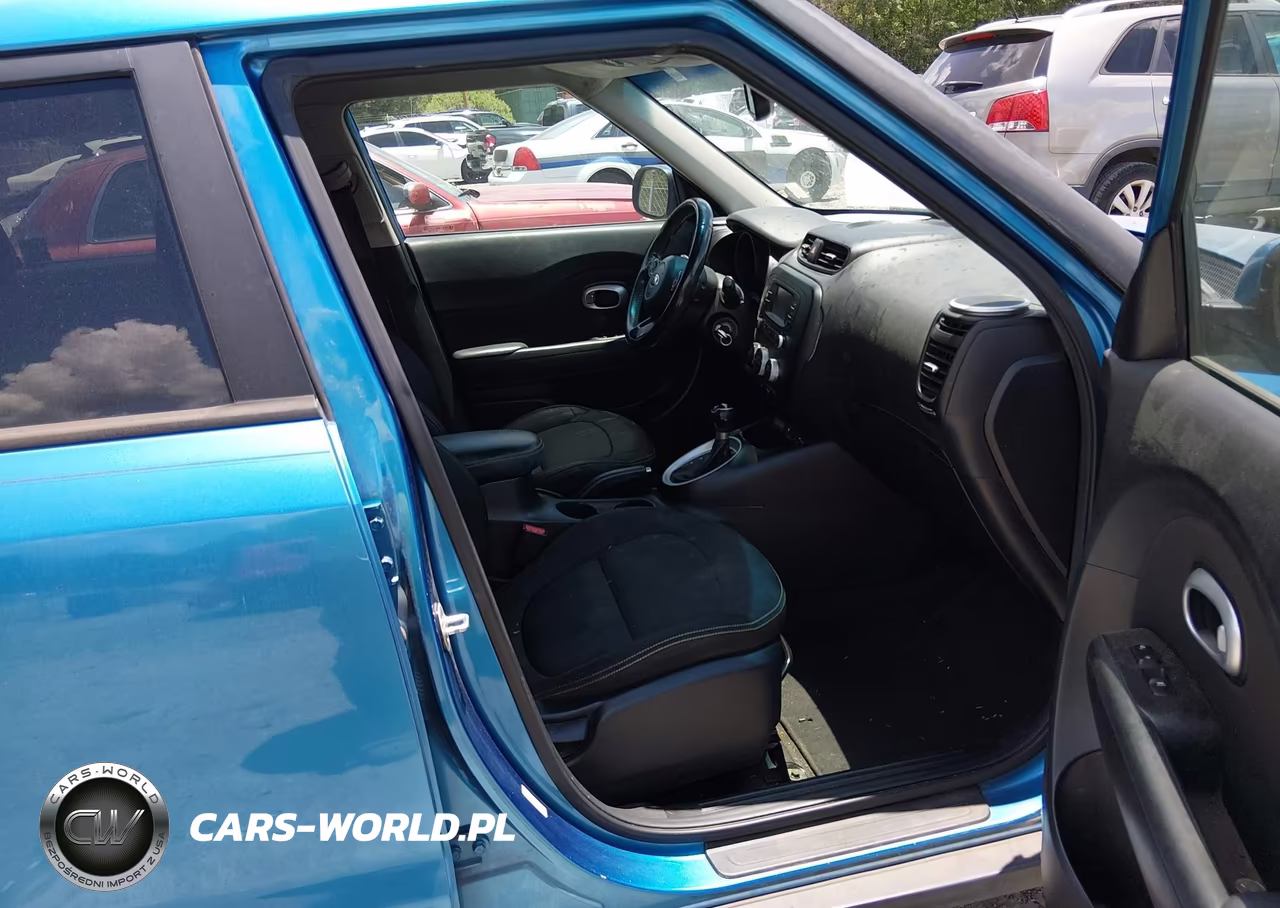 2016 Kia Soul + VIN:KNDJP3A5XG7304336 - 5