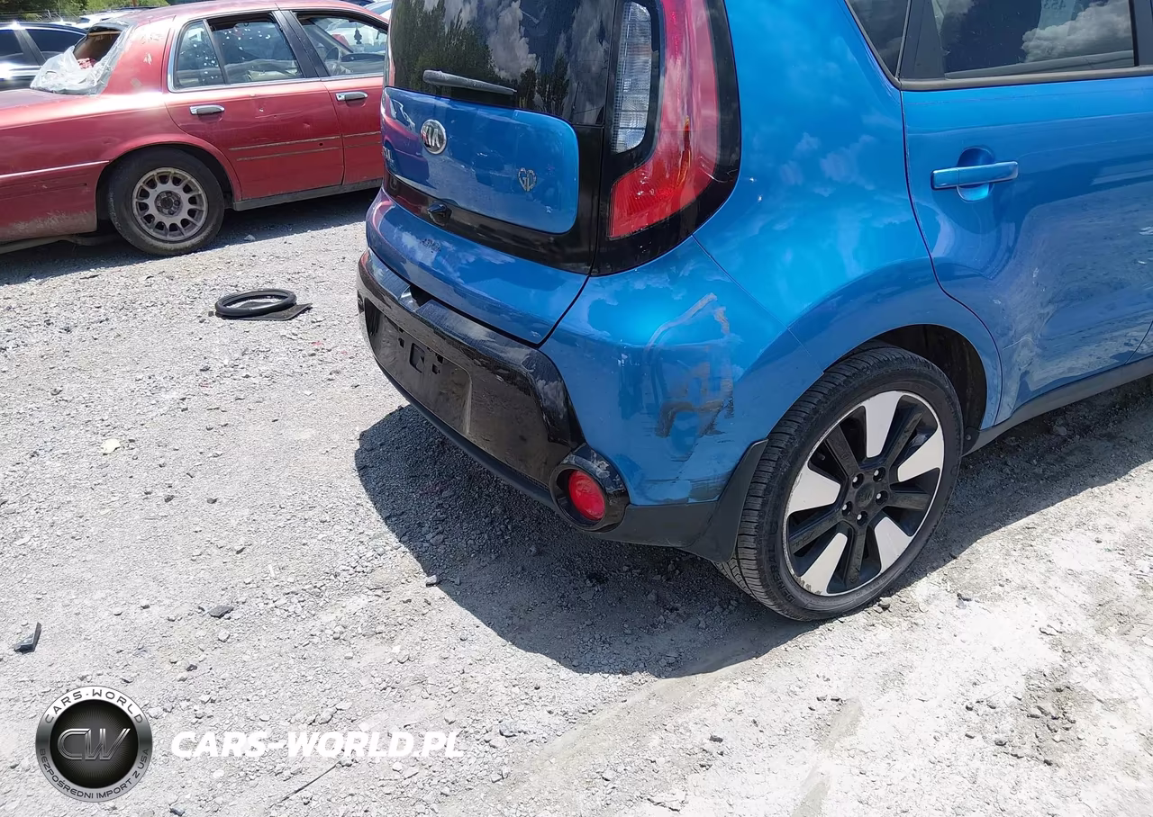 2016 Kia Soul + VIN:KNDJP3A5XG7304336 - 6