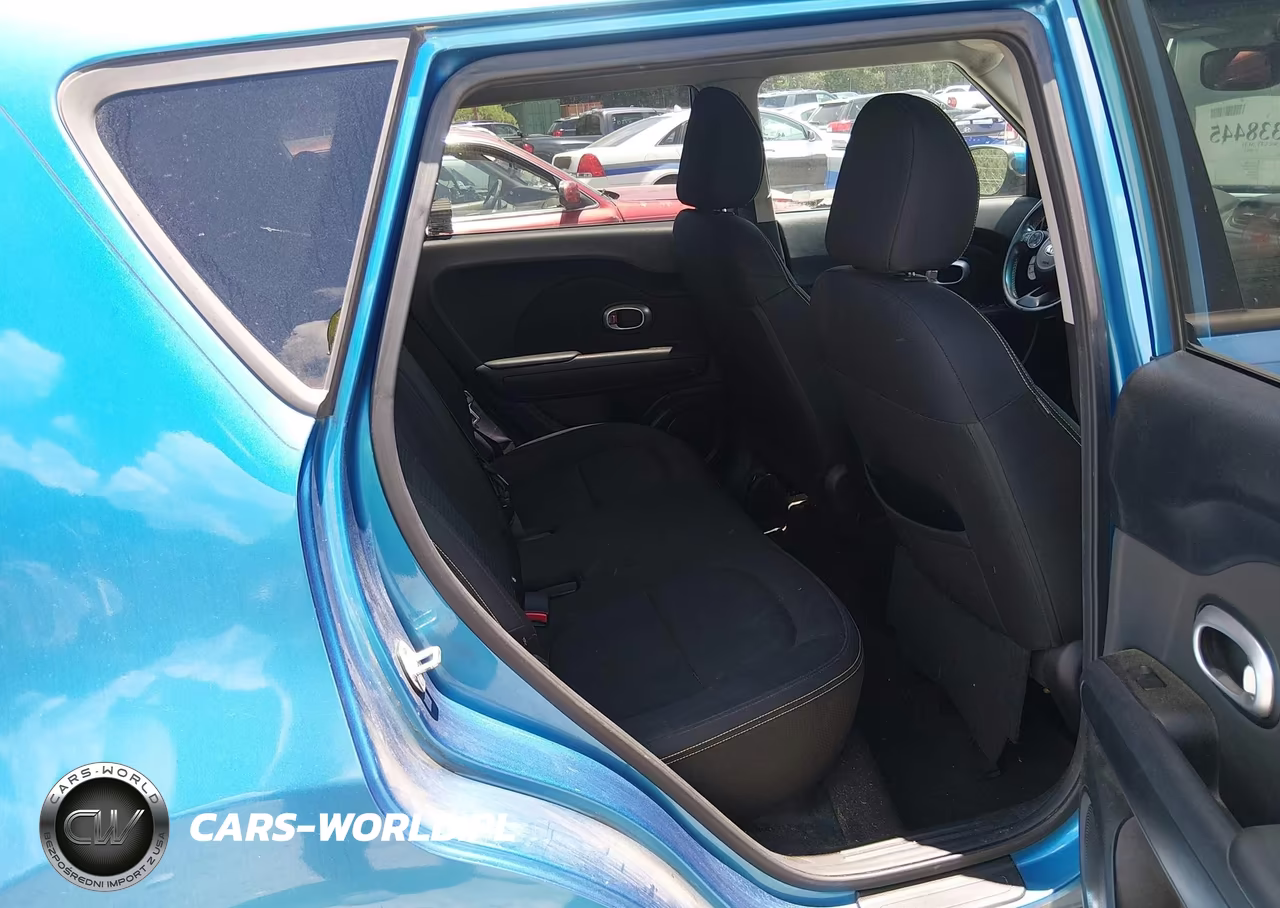 2016 Kia Soul + VIN:KNDJP3A5XG7304336 - 8