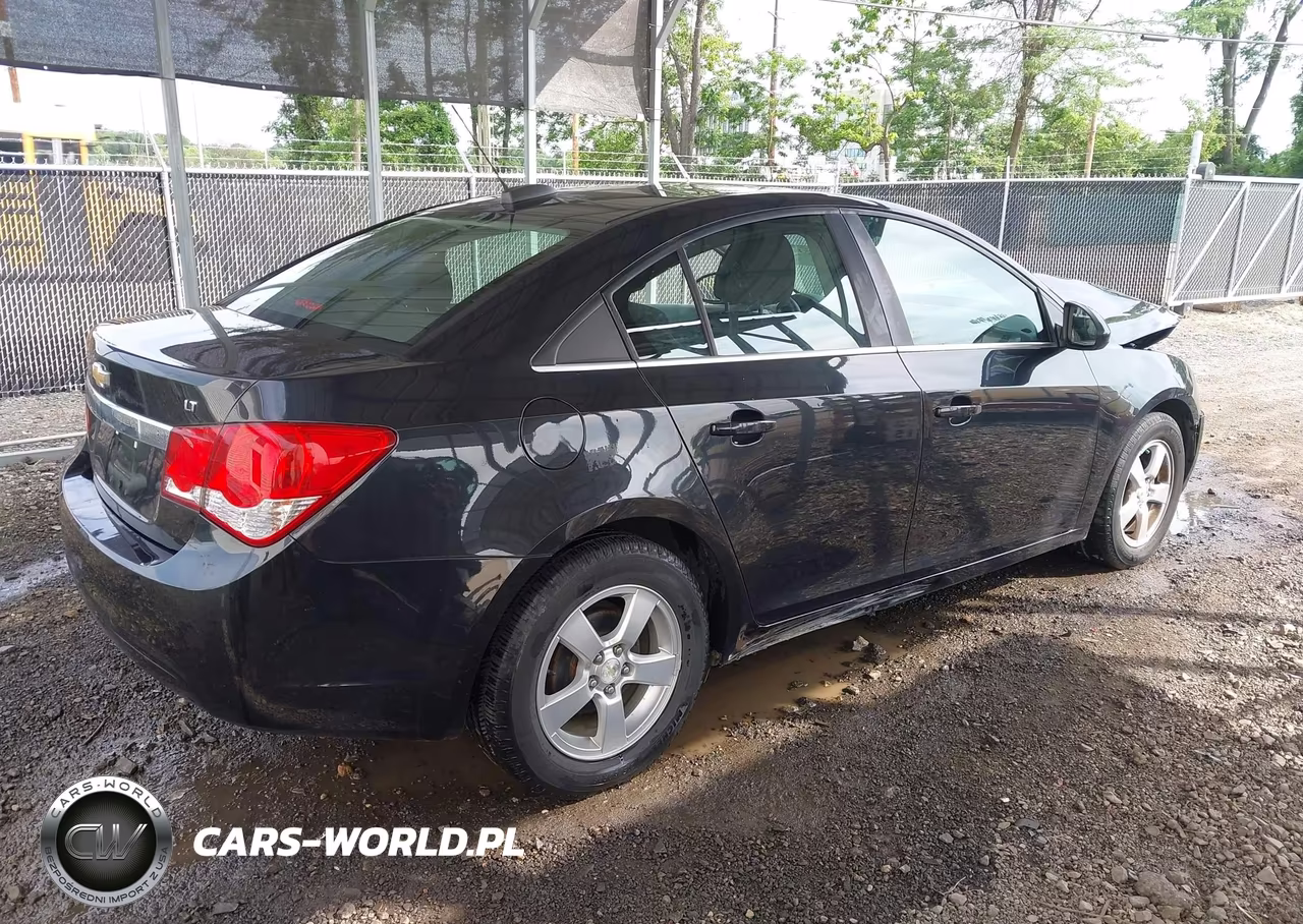 2016 Chevrolet Cruze Limited 1Lt Auto VIN:1G1PE5SB8G7158639 - 4