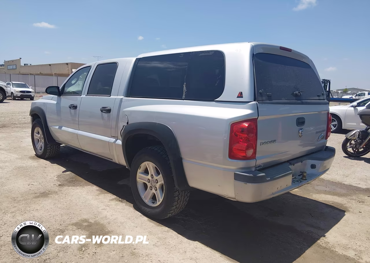 2010 Dodge Dakota Bighorn-Lonestar VIN:1D7CE3GK7AS173145 - 3