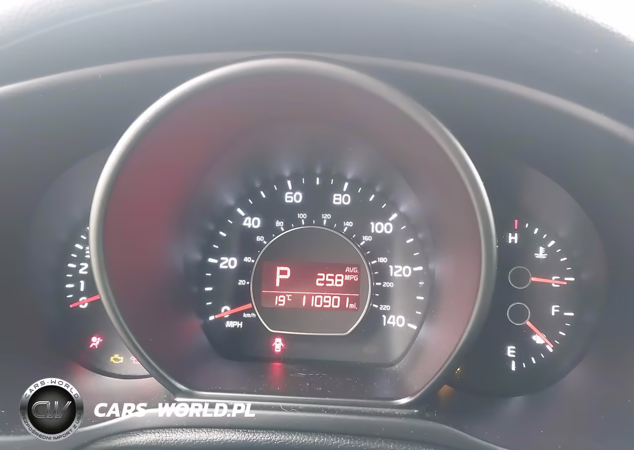 2017 Kia Soul VIN:KNDJN2A23H7411400 - 7