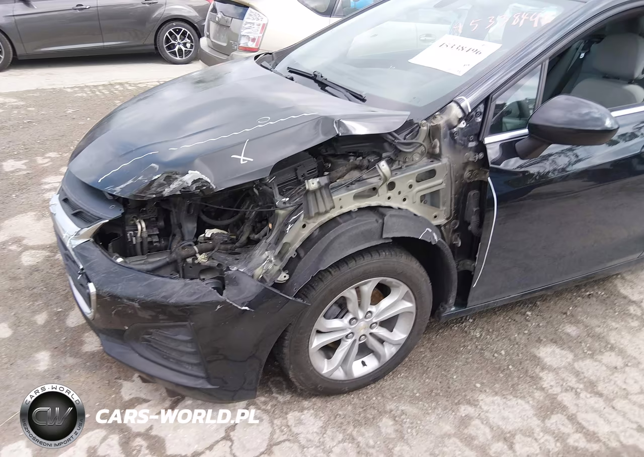 2019 Chevrolet Cruze Lt VIN:3G1BE6SM4KS586137 - 18