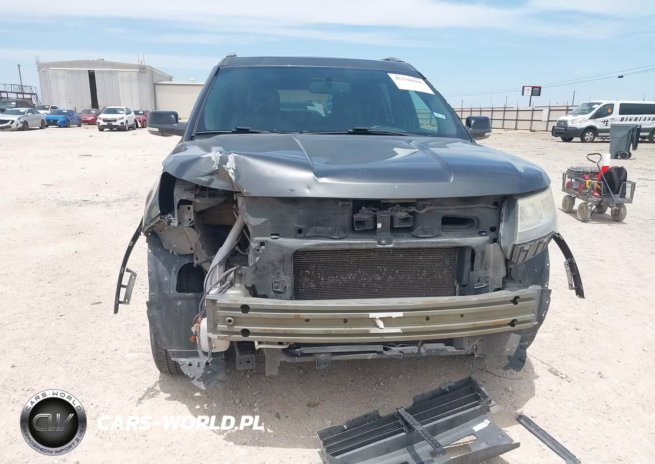 2017 Ford Explorer Xlt VIN:1FM5K8D88HGC77606 - 12