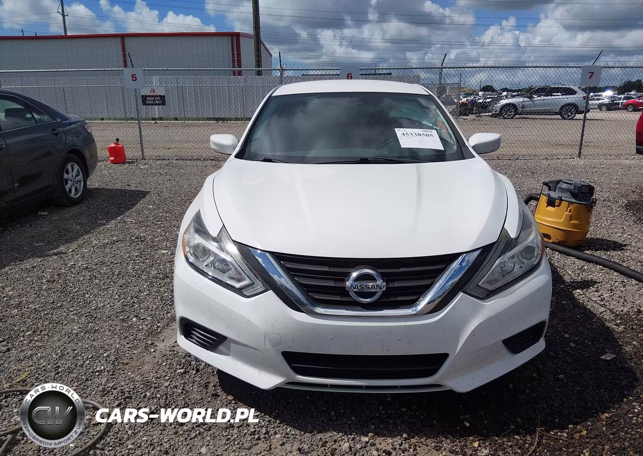2017 Nissan Altima 2.5 S VIN:1N4AL3APXHN318107 - 13