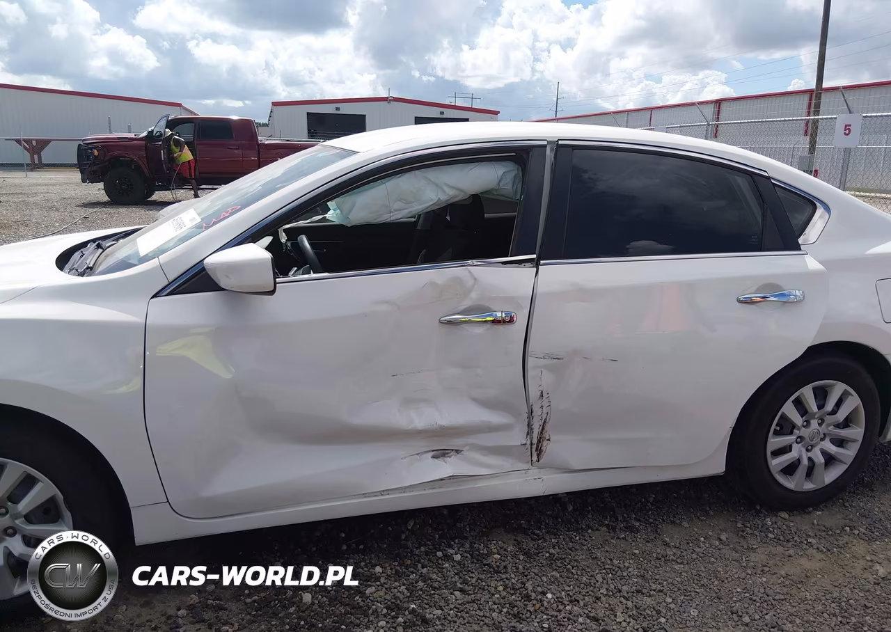 2017 Nissan Altima 2.5 S VIN:1N4AL3APXHN318107 - 15