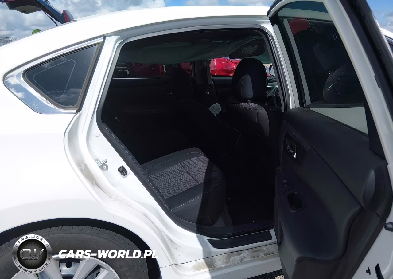2017 Nissan Altima 2.5 S VIN:1N4AL3APXHN318107 - 8